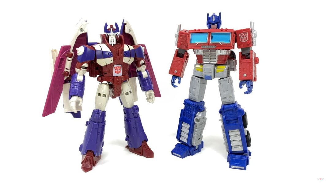 Legacy A Hero Is Born Alpha Trion & Orion Pax Pulse Con 2022 Exclusive  In-Hand Images